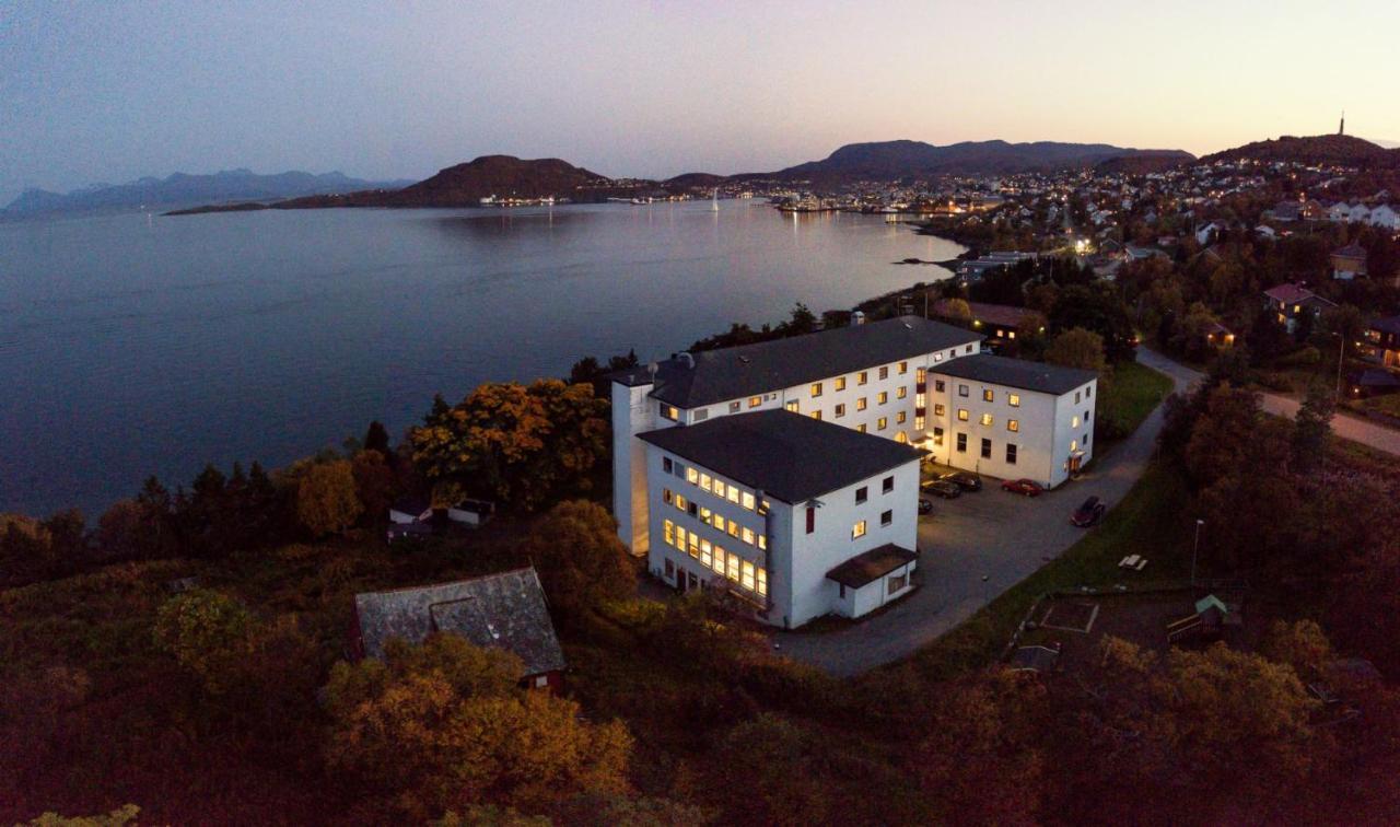 Trondenes Sommerhostel ฮาร์ชตัด ภายนอก รูปภาพ