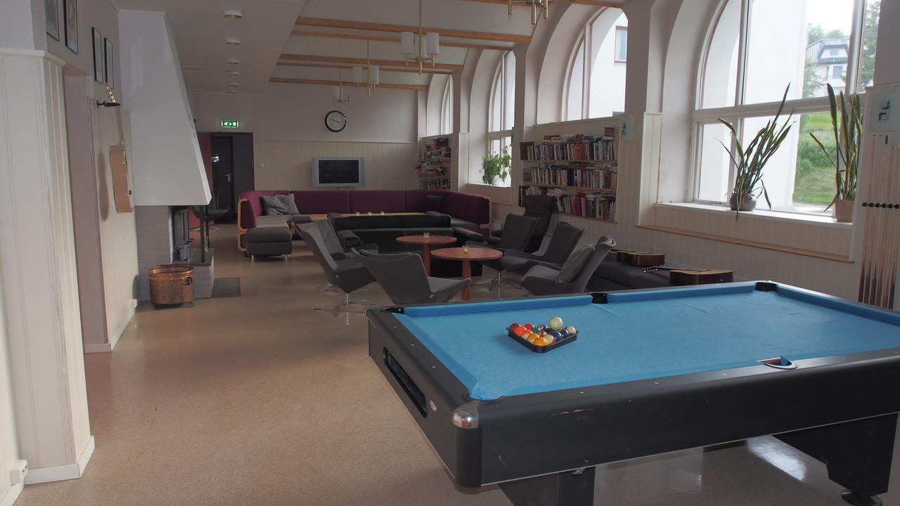 Trondenes Sommerhostel ฮาร์ชตัด ภายนอก รูปภาพ